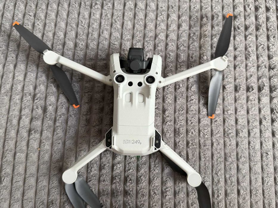 Dron DJI Mini 3 Pro + filtry ND + 2 x bateria + 256GB Karta pamięci