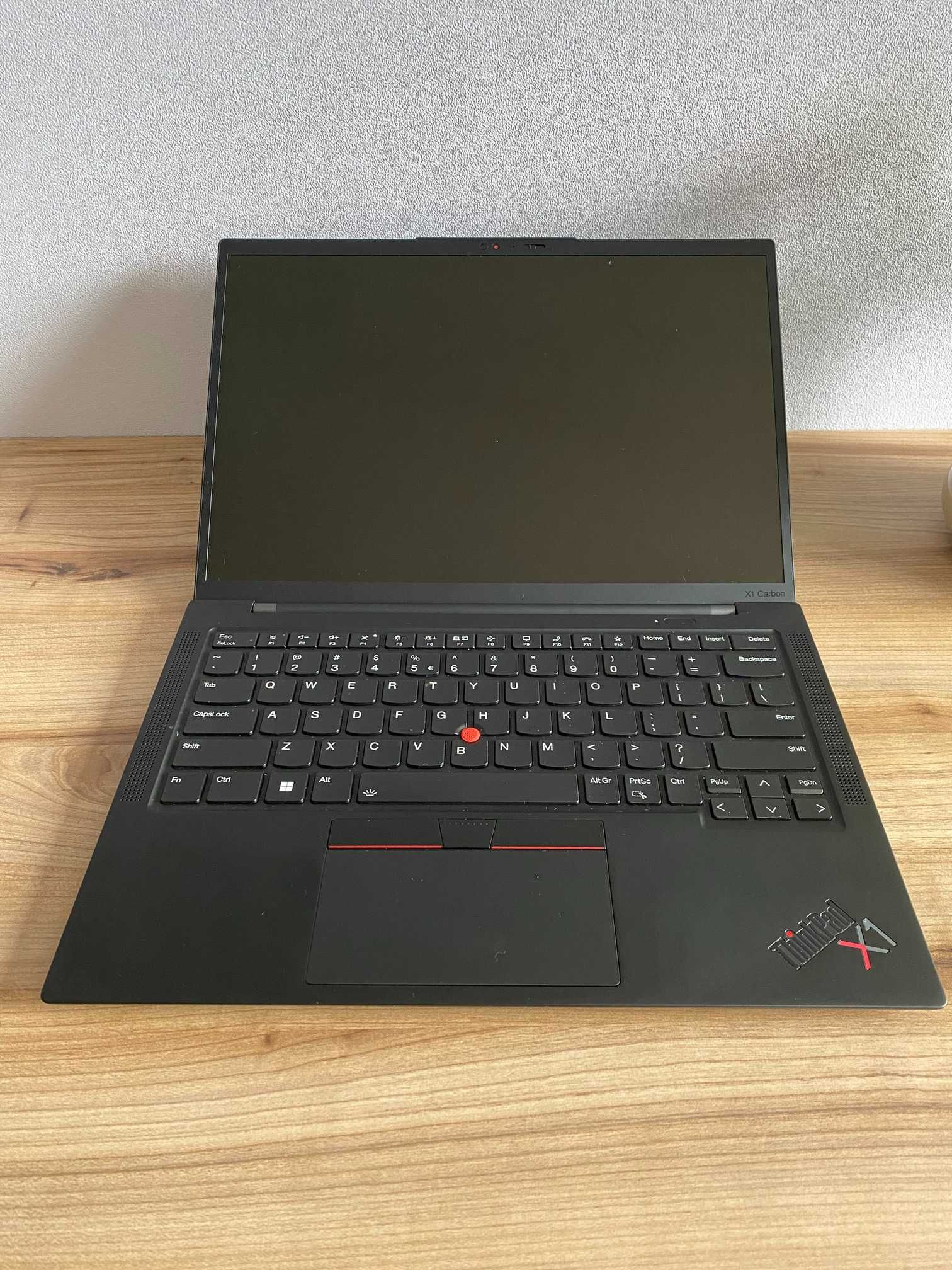Thinkpad X1 Carbon Gen11 i7 14 cores, 64GB, 1TB SSD GARANTIA