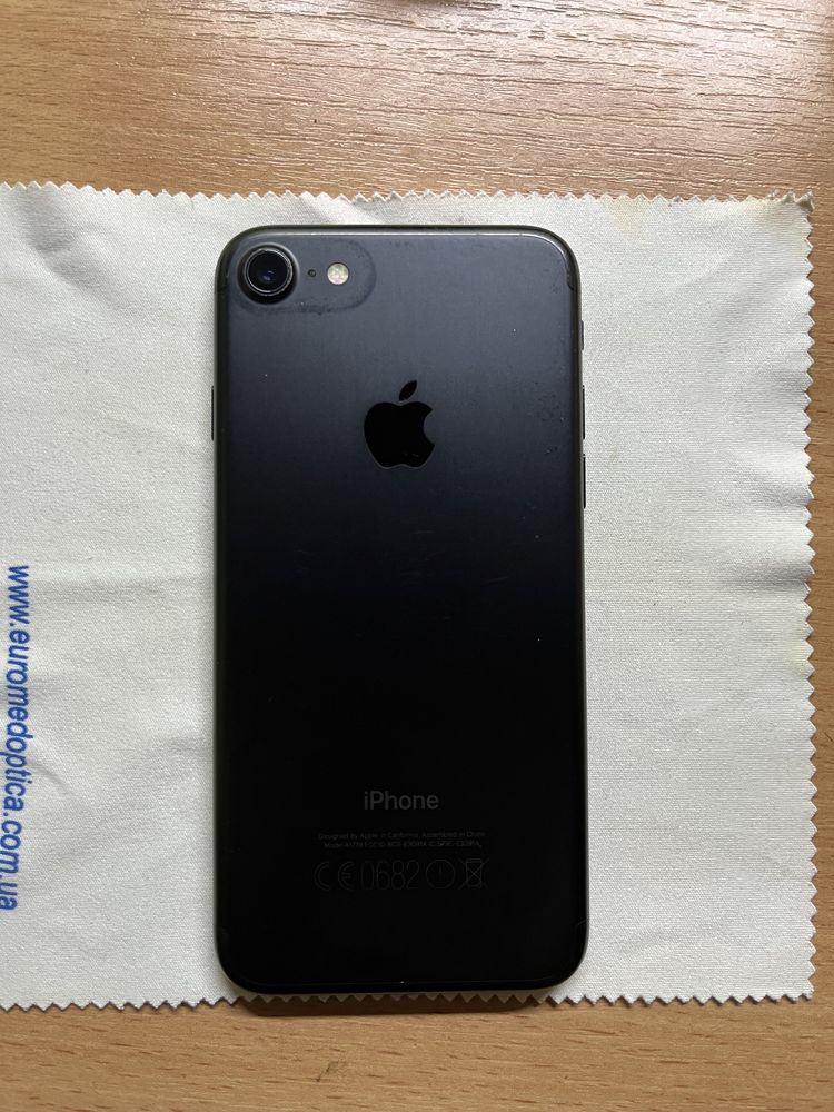 У продажу Apple iPhone 7, 32gb Neverlock, mateblack!