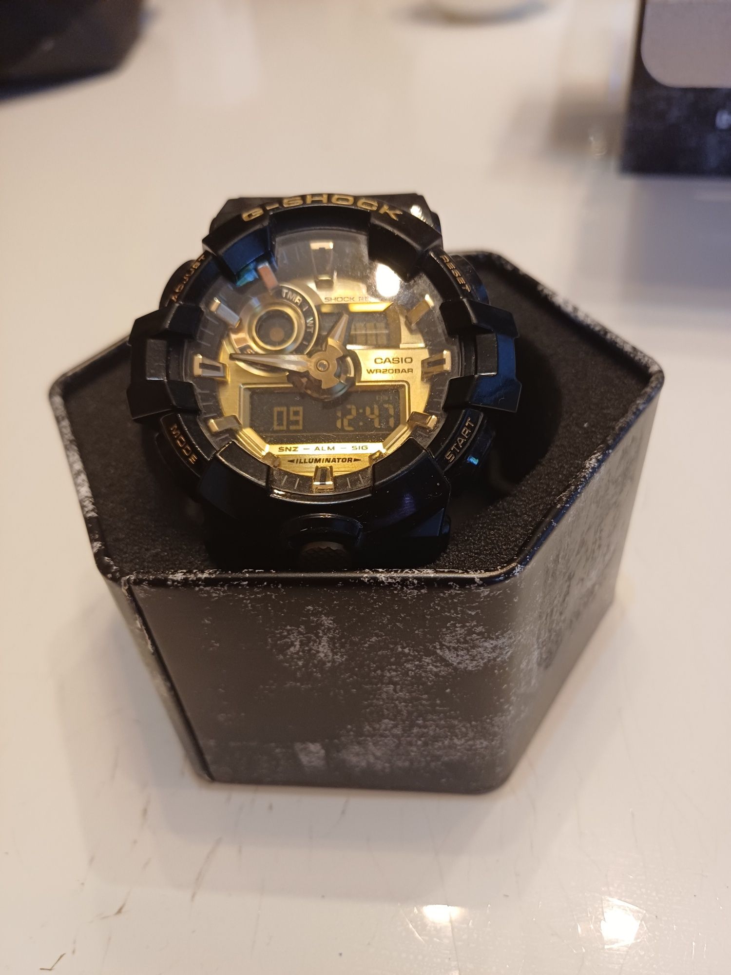 Zegarek Casio g-shock ga7106b
