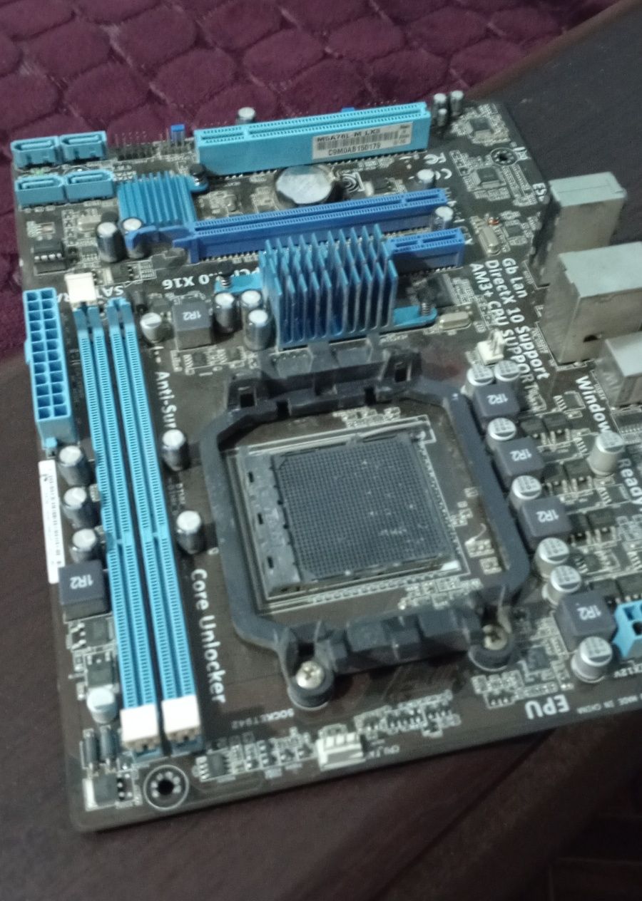 Материнська плата ASUS M5A78L-M LX3  Socket AM3+