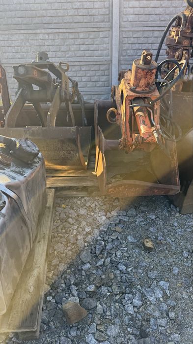 Ковш на кран маніпулятор