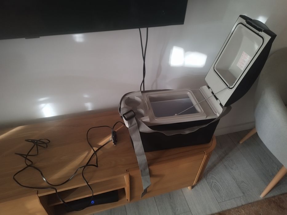 Mini Frigorífico Termoelétrico T08 DC – Arrefece e Aquece (12V para ca