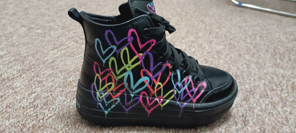 Чобітки для дівчинки