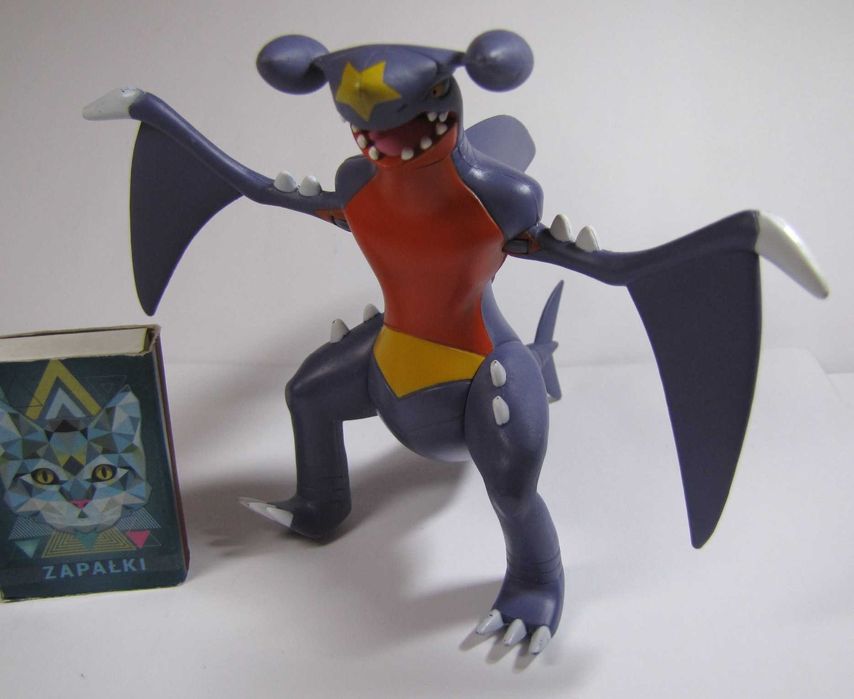 figurka Pokemon 2020 Garchomp