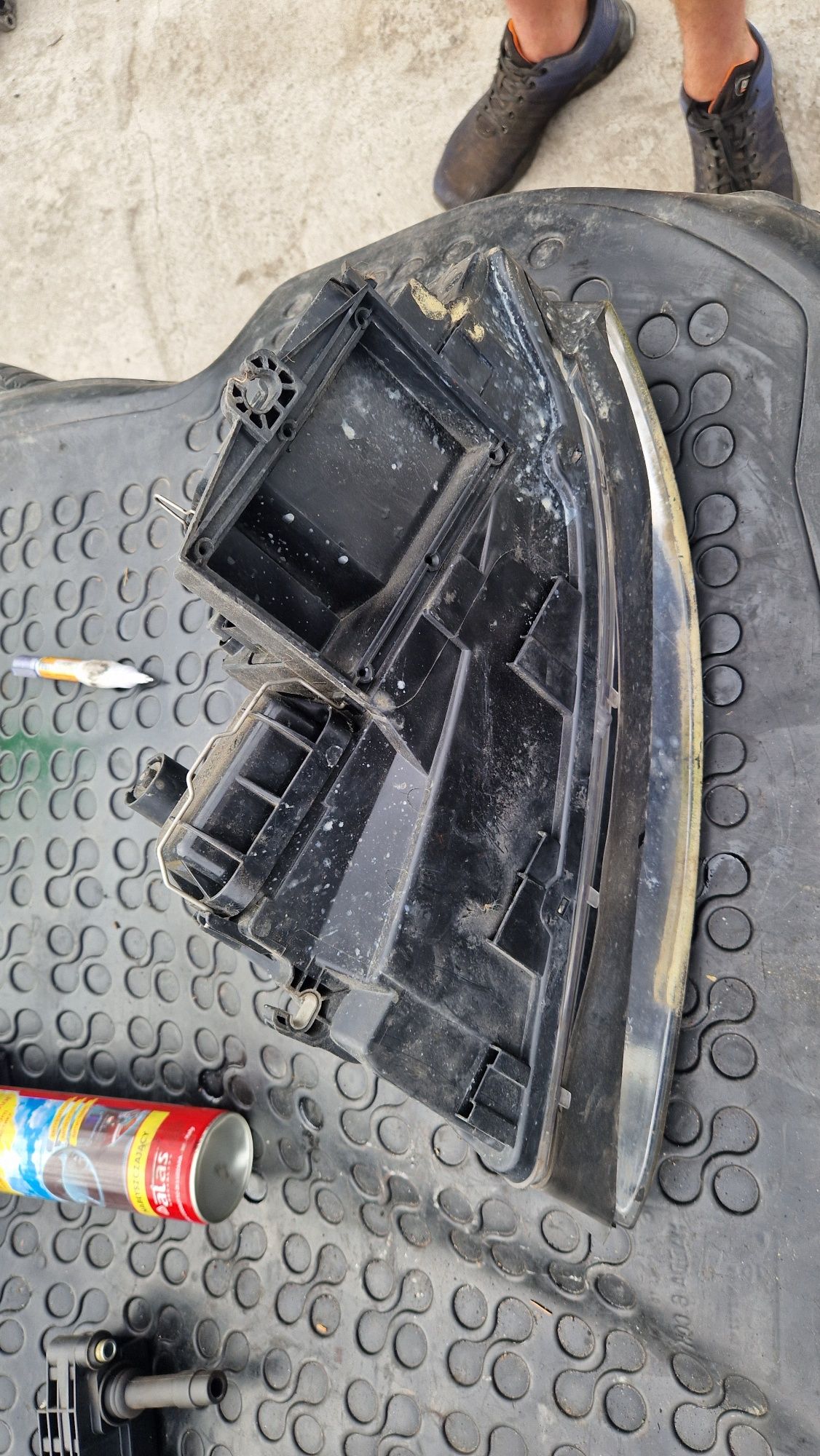 Lampa prawy przod a4 b6