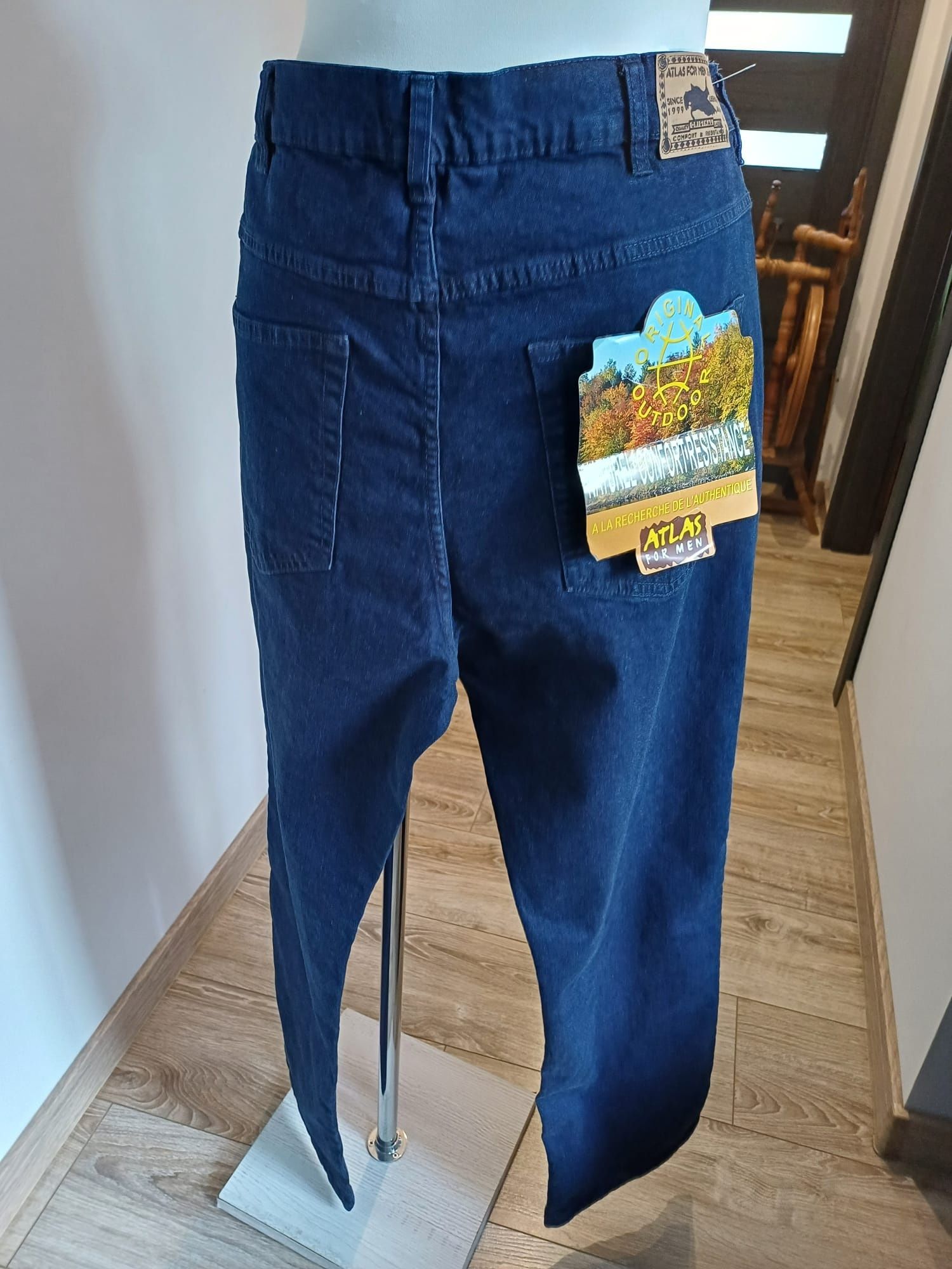 Spodnie męskie granatowy jeans Atlas for Men rozm 2XL.