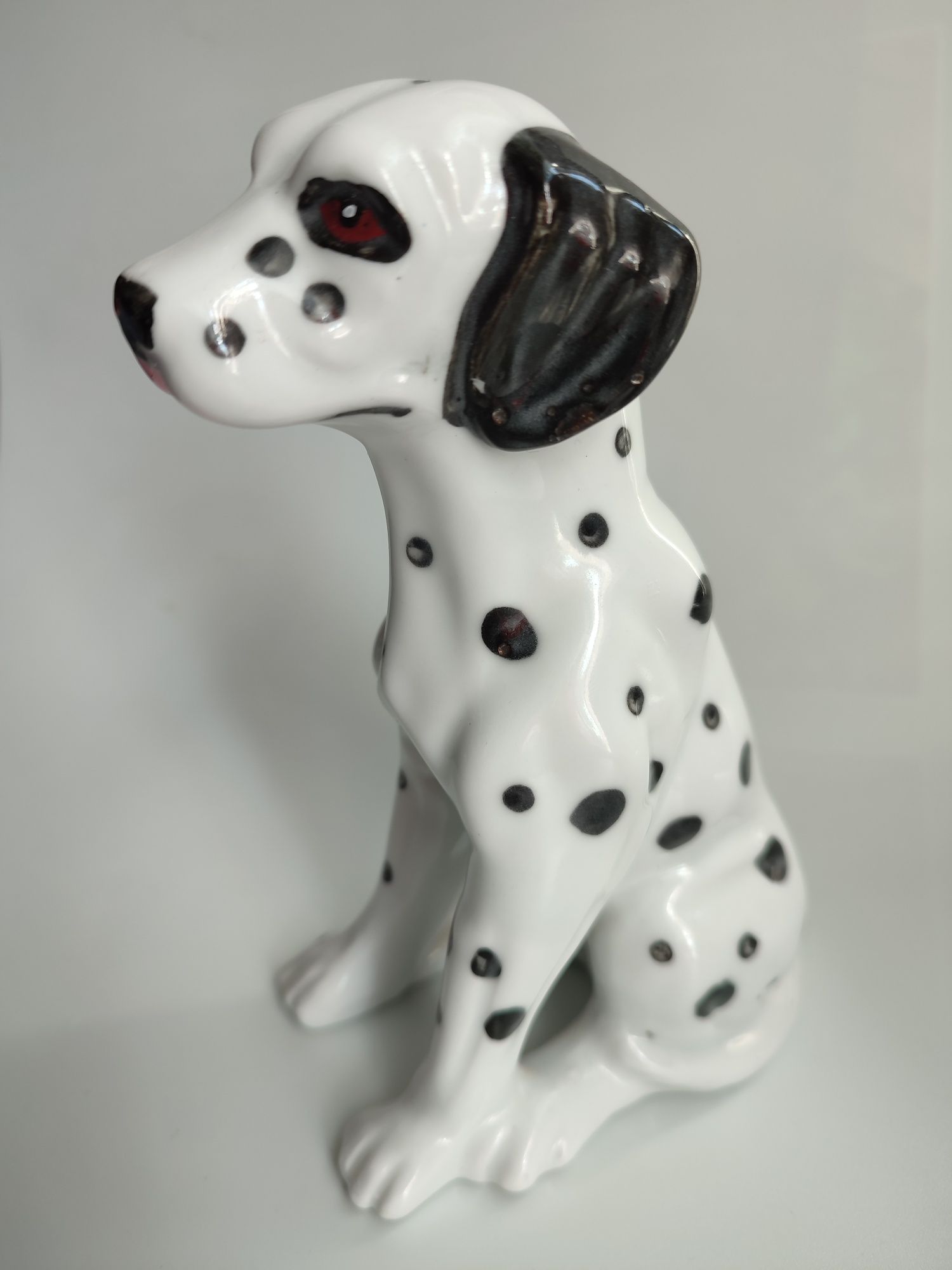 Pies porcelanowy dalmatynczyk