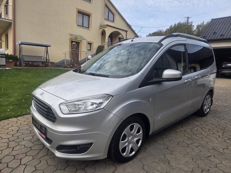 Ford tourneo courier 1.5 TDCI 95km