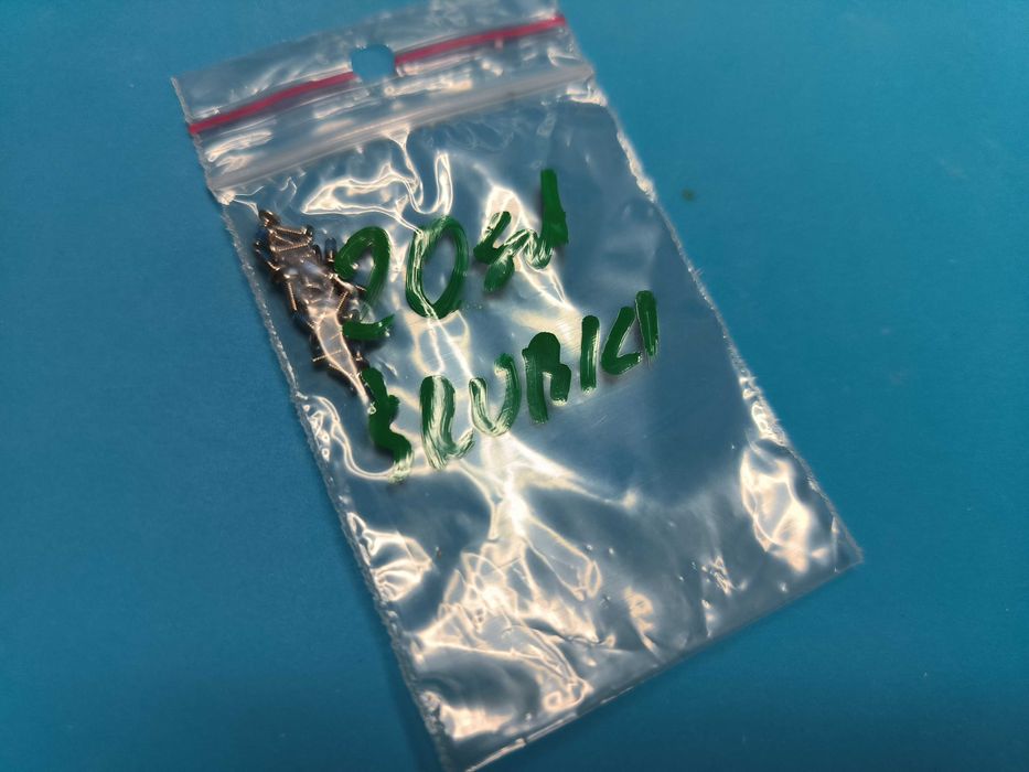 Komplet Śrubek 20szt. OPPO A91 CPH2021– Oryginalna, z Demontażu