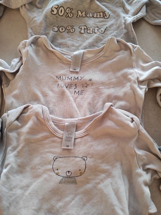 % Zestaw 8 sztuk body długi i krótki rękaw chłopiec Dino napisy 98 104