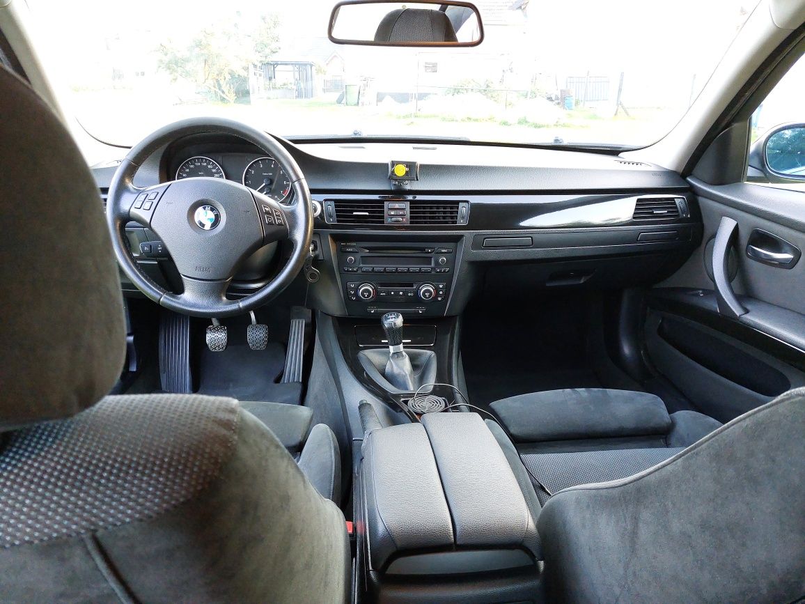 Bmw E90 320i 2007