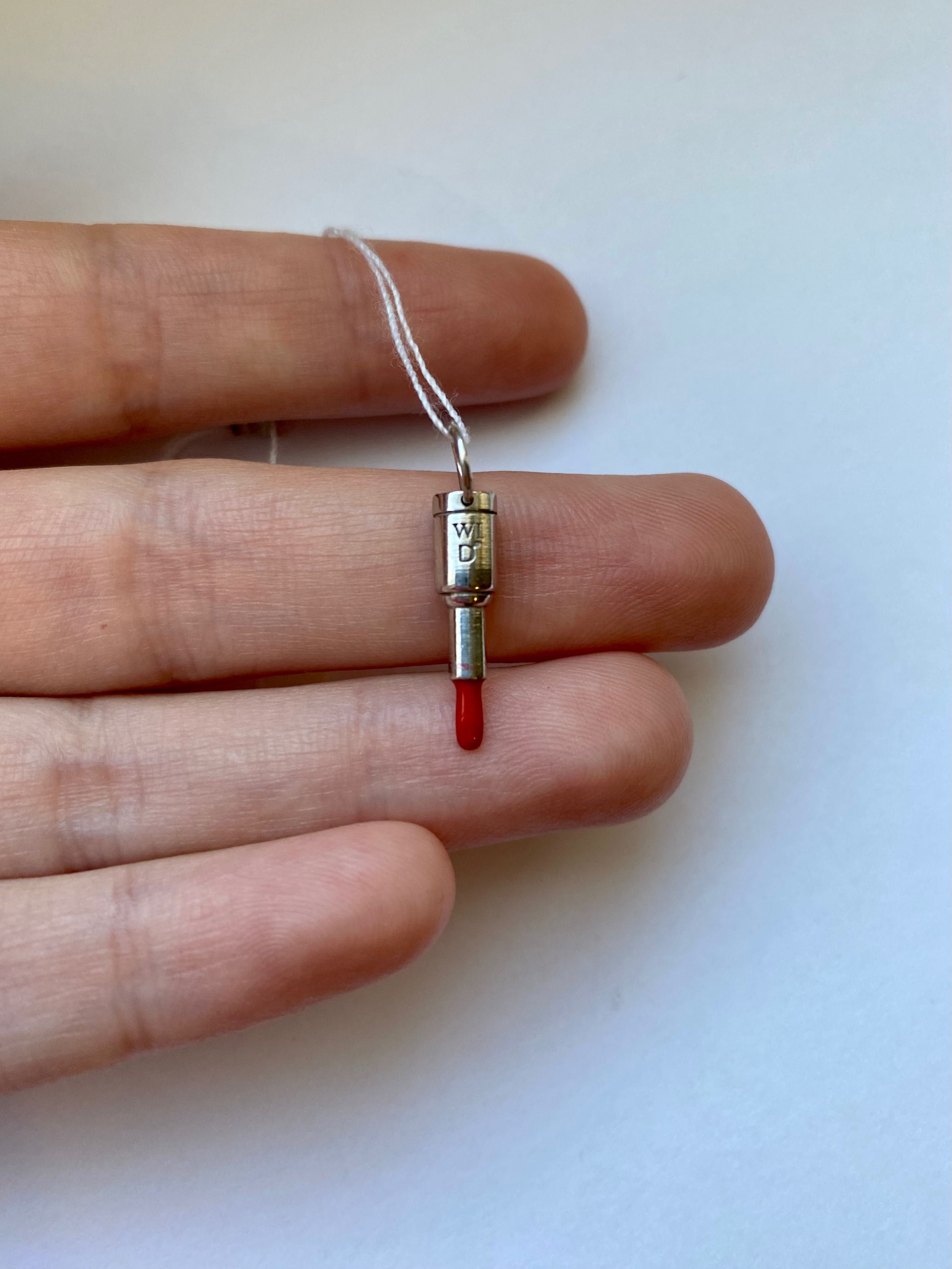 Срібна підвіска помада з червоною емаллю drutis jewellery