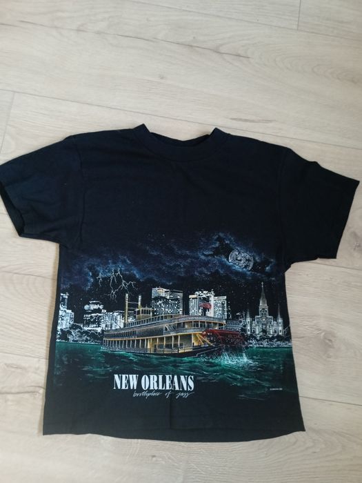 Czarna koszulka T-shirt damski z nadrukiem S 36