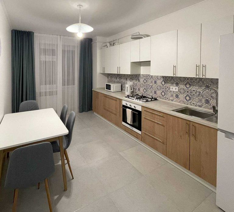 Оренда однокімнатної квартири по вул. Жасминова 11 від власника