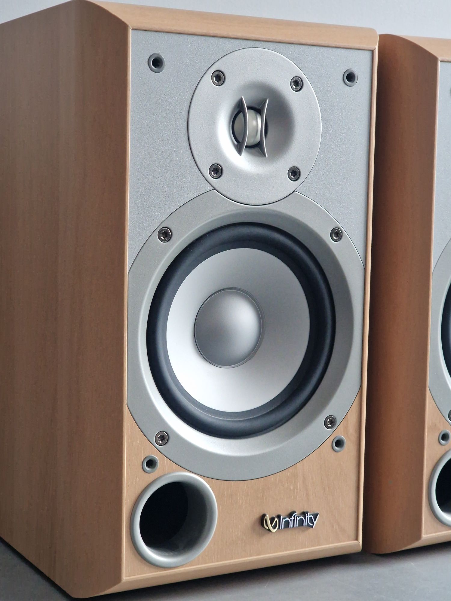 Infinity PRIMUS 150 Kolumny stereo (surround) 2szt głośniki