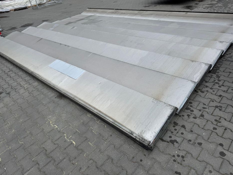 Brama 7.05x4.80 segmentowa panelowa Elektryczna warsztatowa