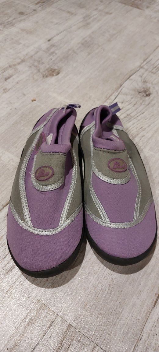Buty do wody, na windsurfing r32 nowe