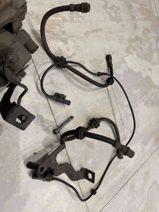 передні супорта w211 3.0 4matic