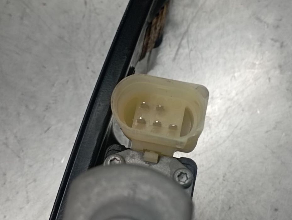 Elevador vidros trás direito BMW 1 (F20)