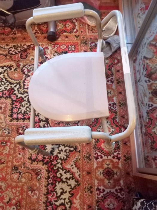 Стул- туалет для инвалидов