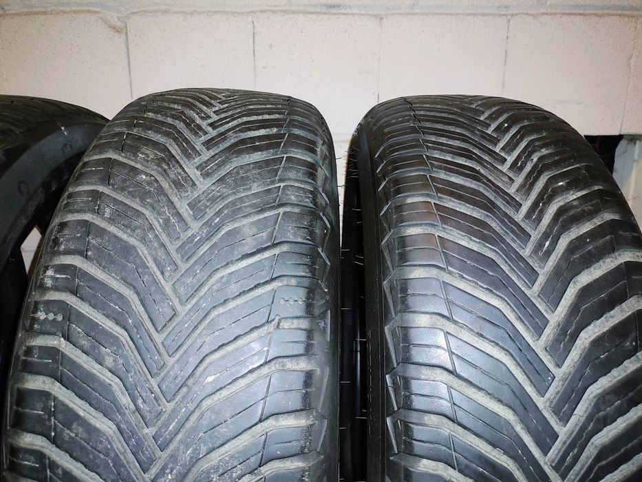 Michellin Crossclimate 2 205/50/R17 93W
