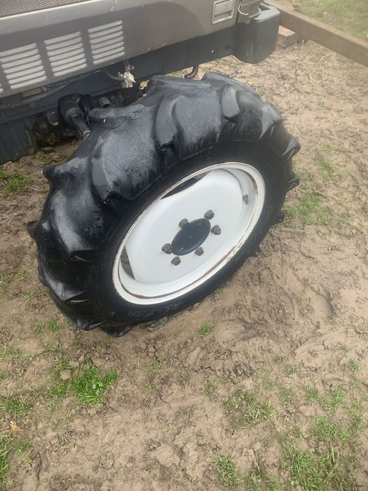 Продам трактор в доброму стані