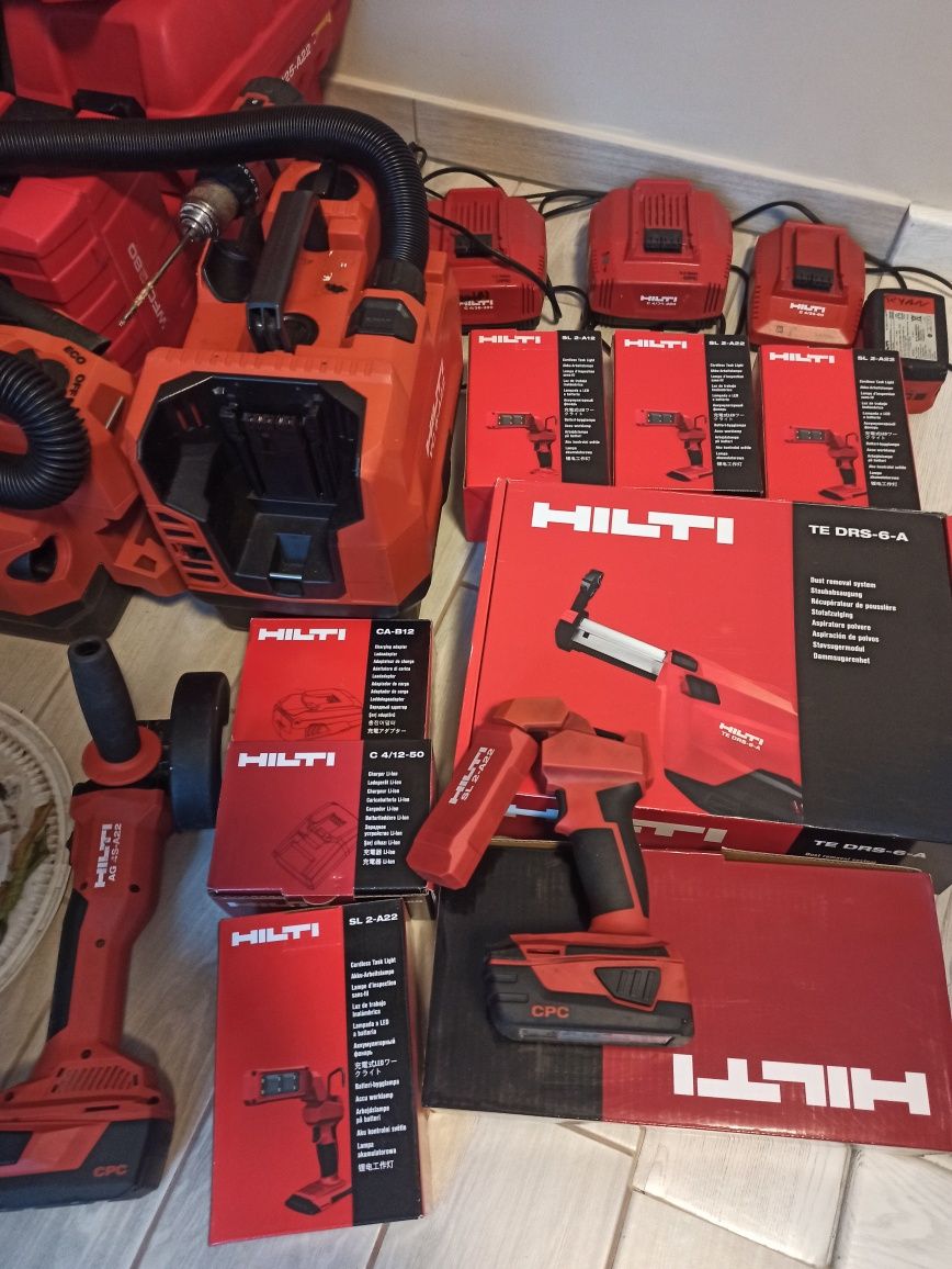 Акумулятори та зарядні пристрої hilti