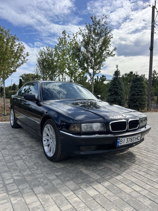 BMW 730I 1995 автомат