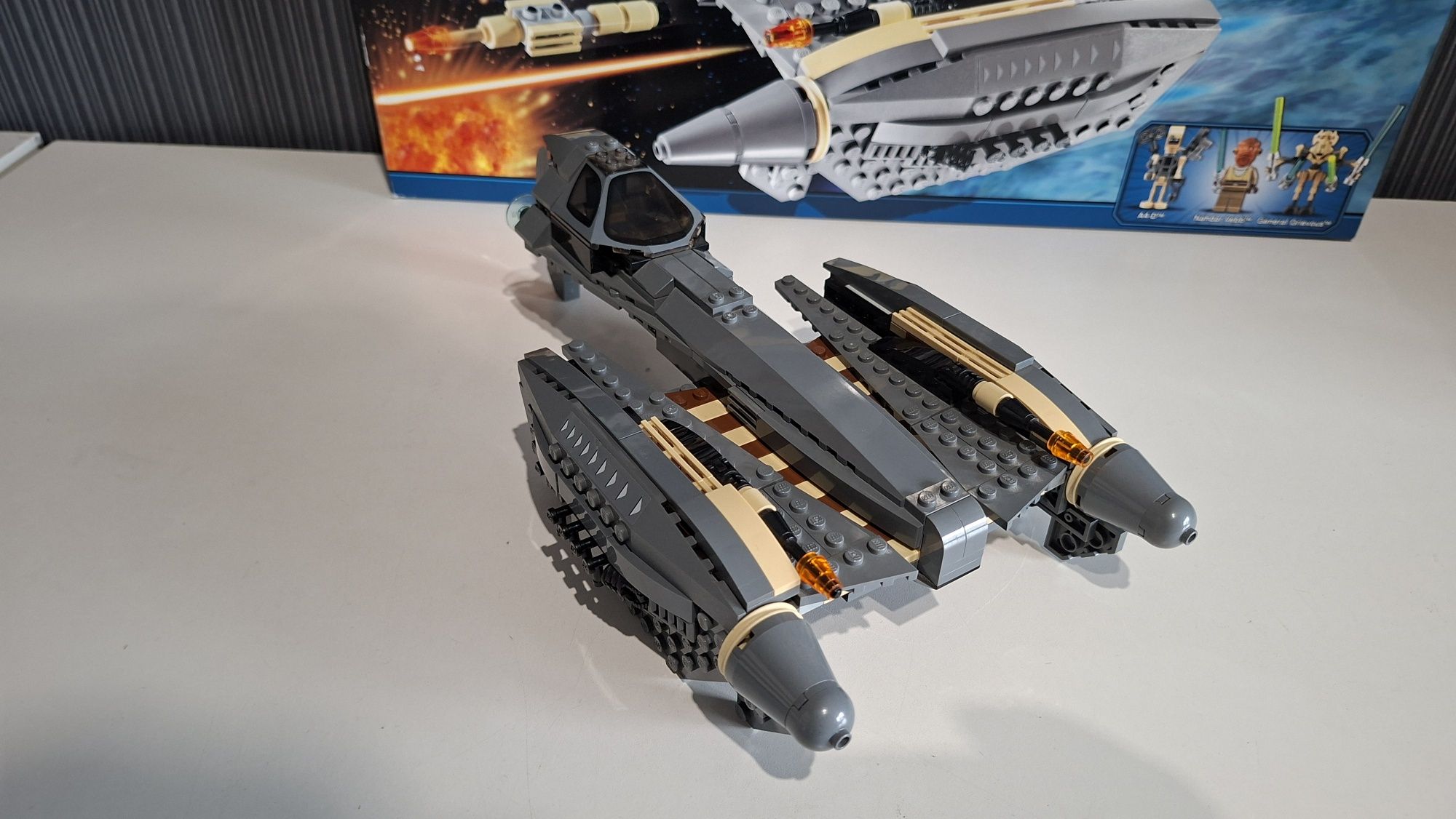 Lego star wars 8095 grievous starfighter