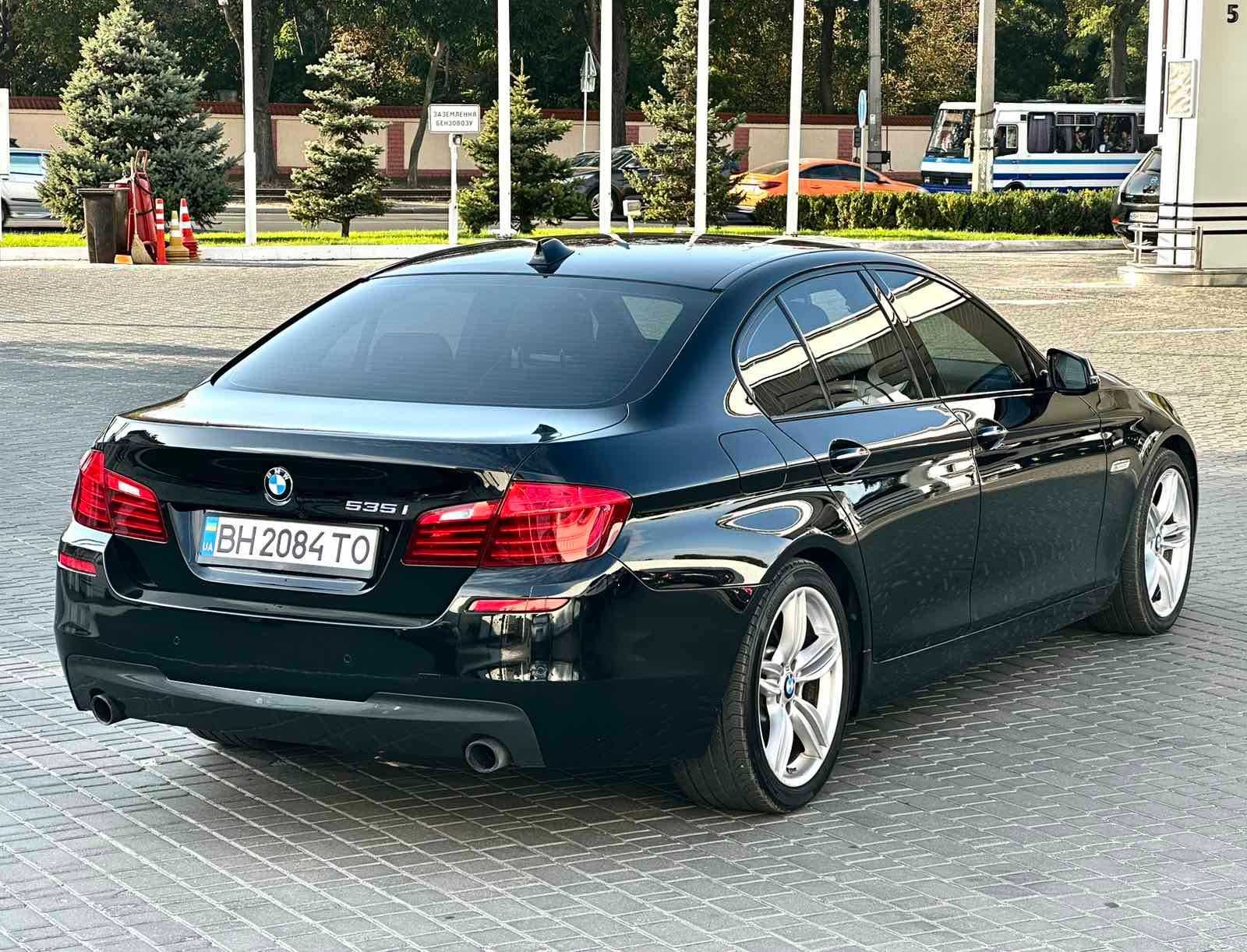 У продажу BMW F10 535 / Рестайлинг / 2015 рік / М-пакет