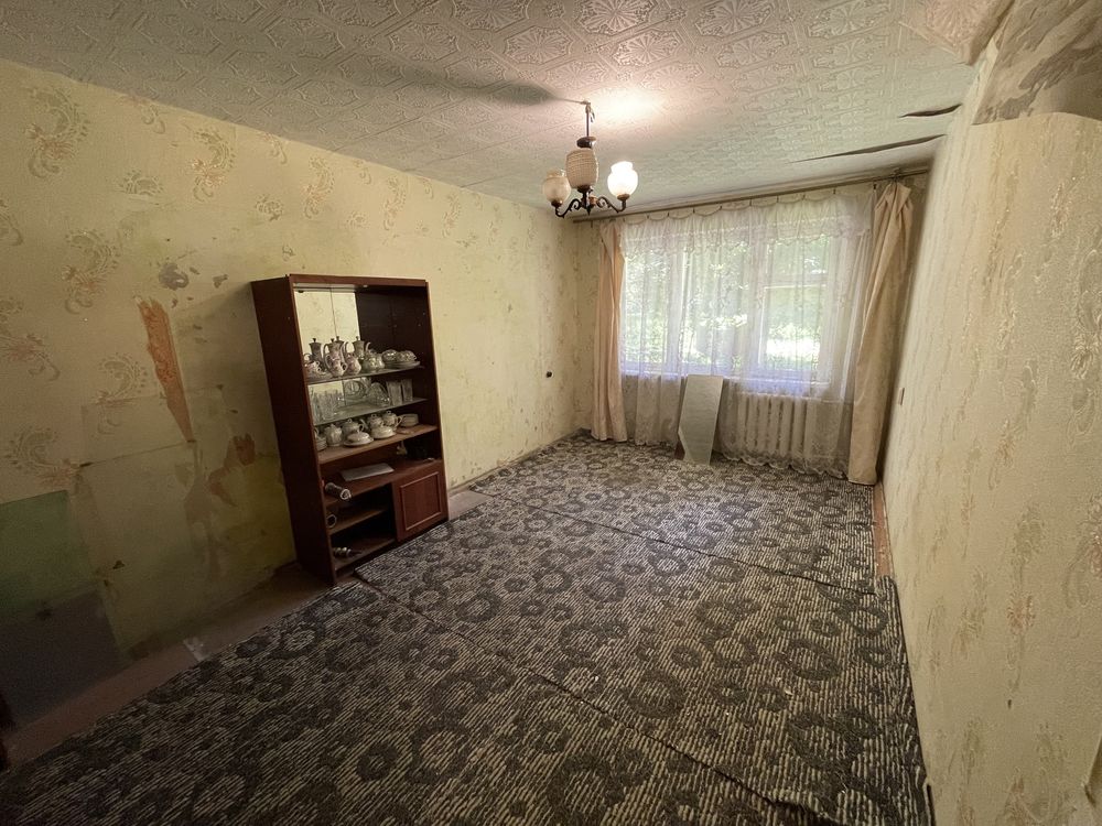 Продам 3-х комн Революционная 34. Соцгород. Брежневка, не угловая
