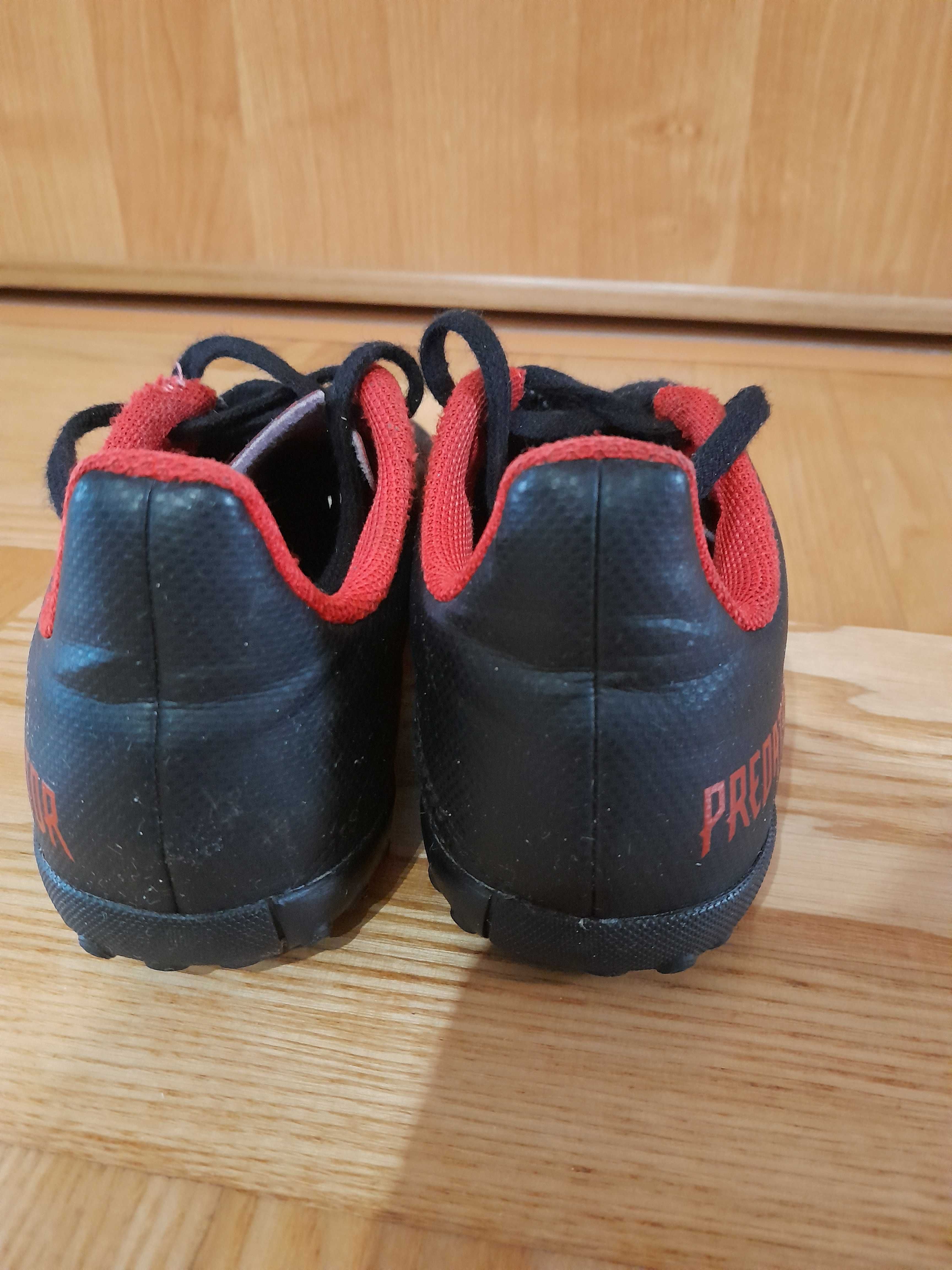 Buty turfy Adidas Predator rozm.33