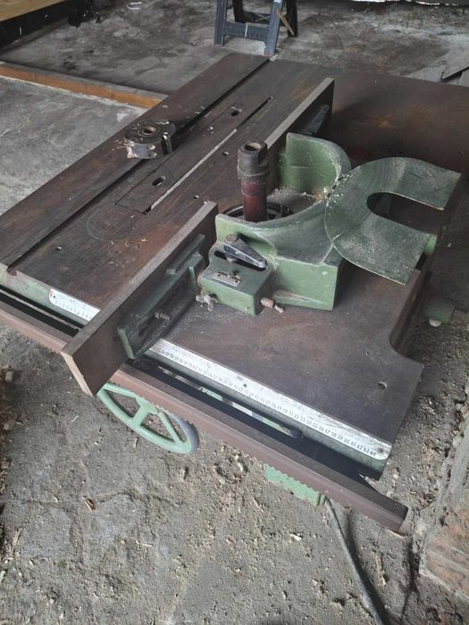 Frezarka dolnowrzecionowa Klein & Soehne Fulda z głowicą