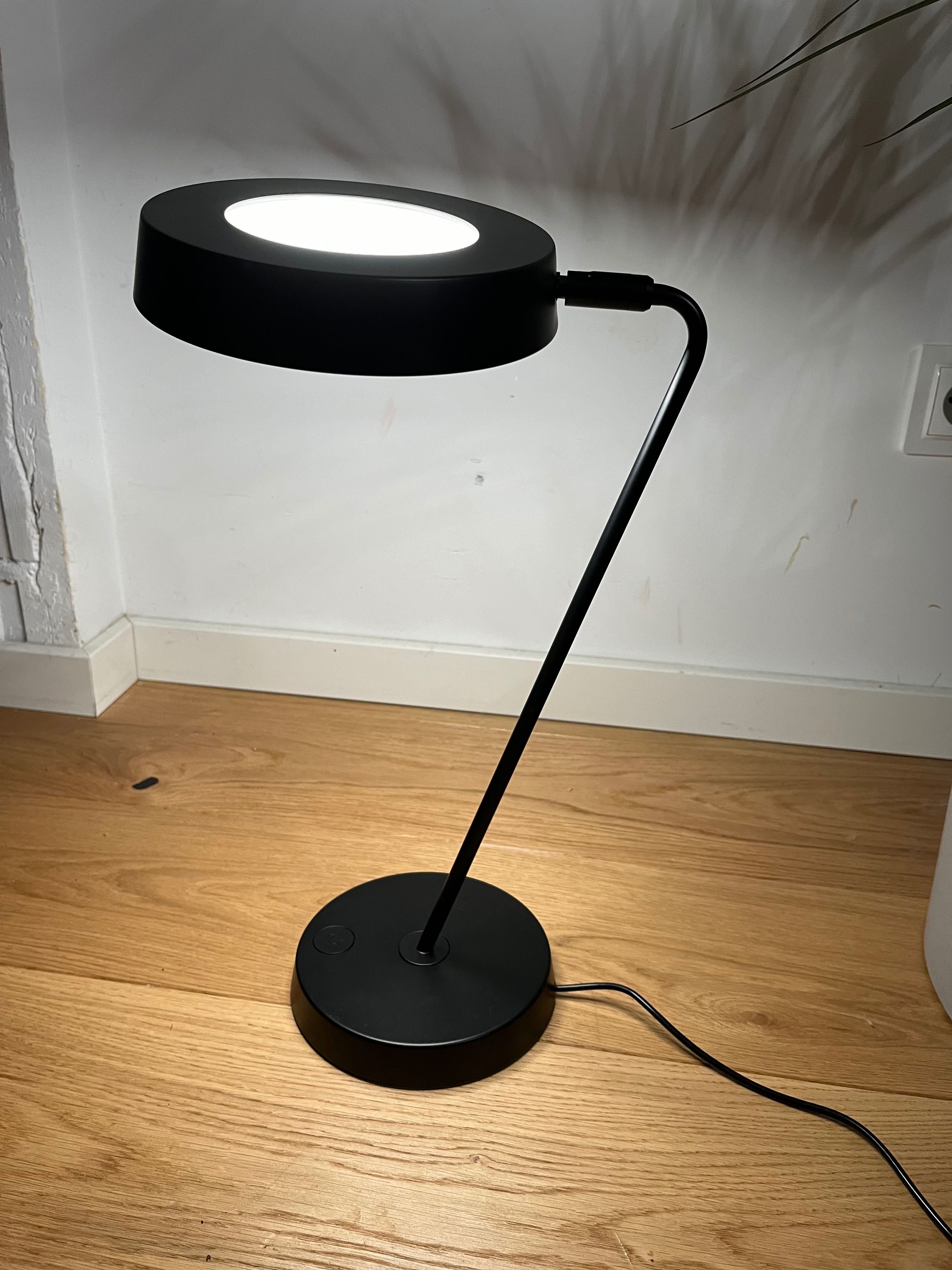 Lampa led Ikea Obegransad, regulacja światła