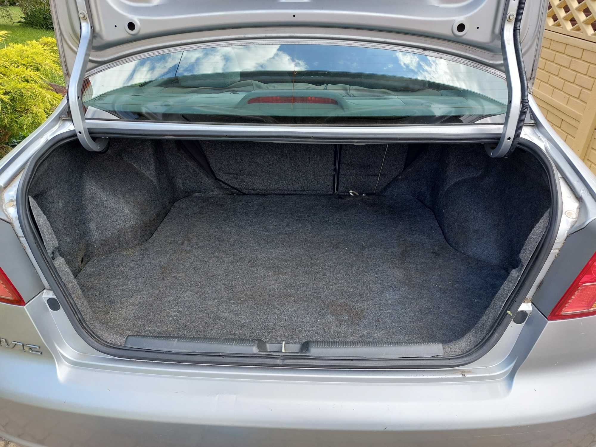 Honda Civic VII Sedan 1.6 16V 110KM (do negocjacji)