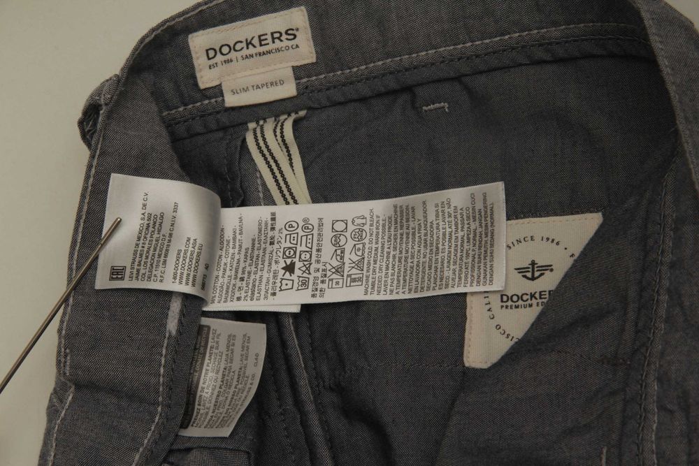 Dockers from Levis 28 slim trapped брючки из хлопка подстреленные.