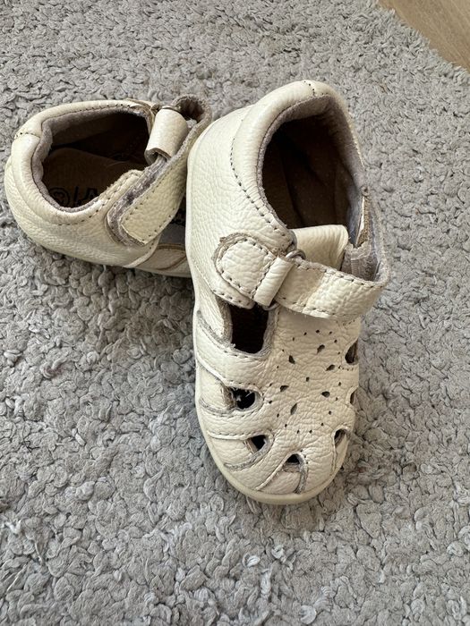 Дитячі шкіряні сандалі happy bee