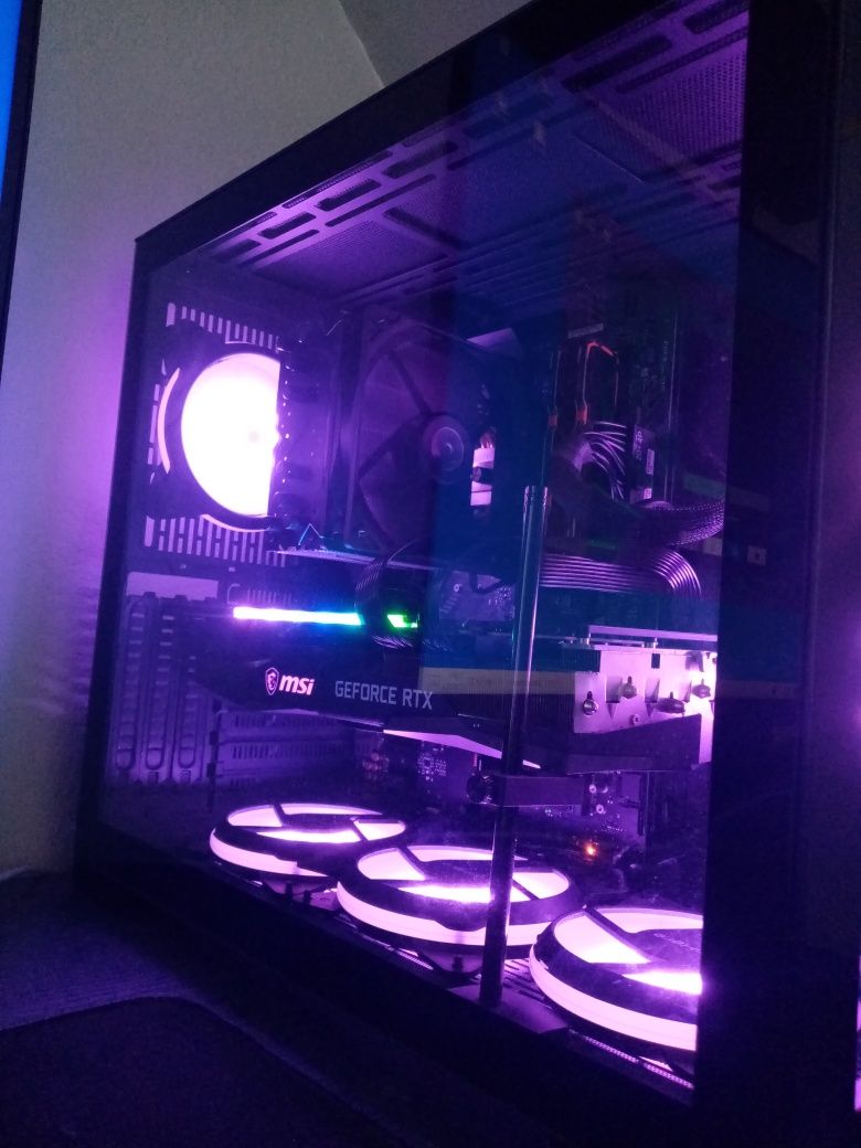 Komputer gamingowy +monitor