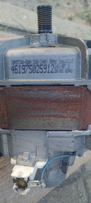 Silnik od pralki AWE 2316