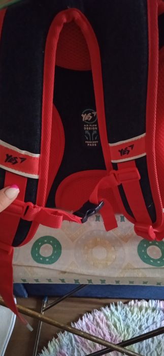 Продам школьный рюкзак