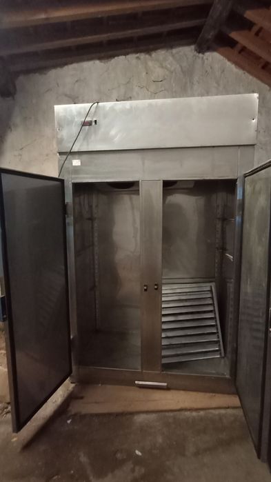 Armário frigorífico industrial semi-novo