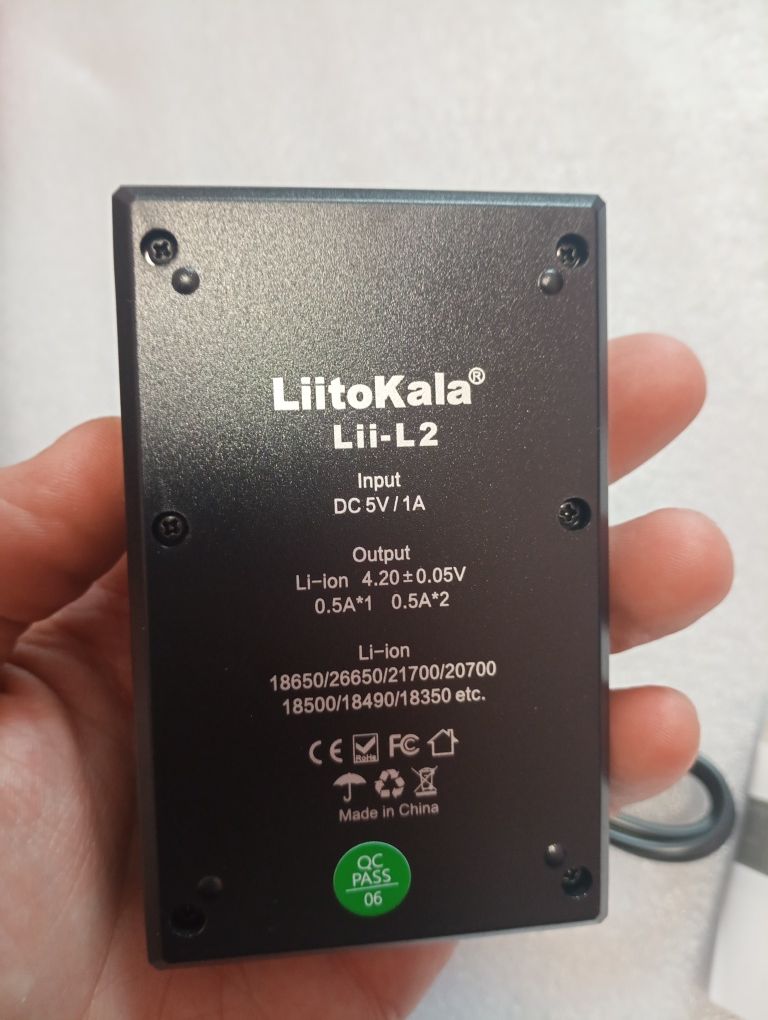 Зарядка для 18650 LiitoKala L2