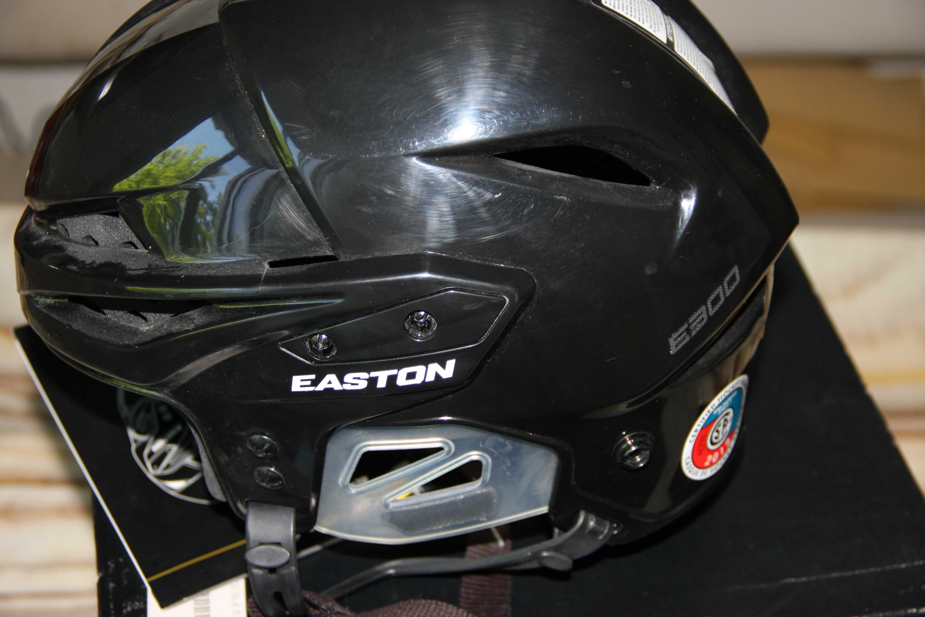 Шлем Easton E300 хоккейный