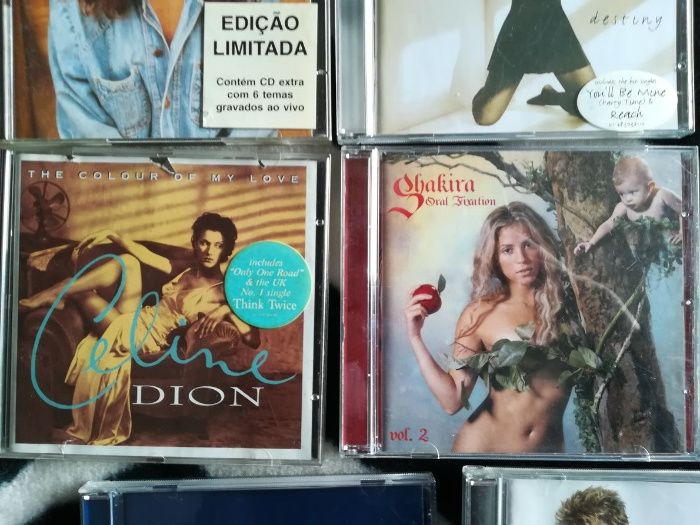 Conjunto 8 CDs varios artistas Beyonce Rod Steart Sheryl Crow