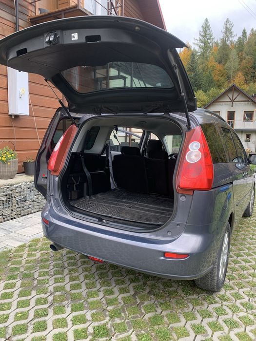 Продам автомобіль Мазда