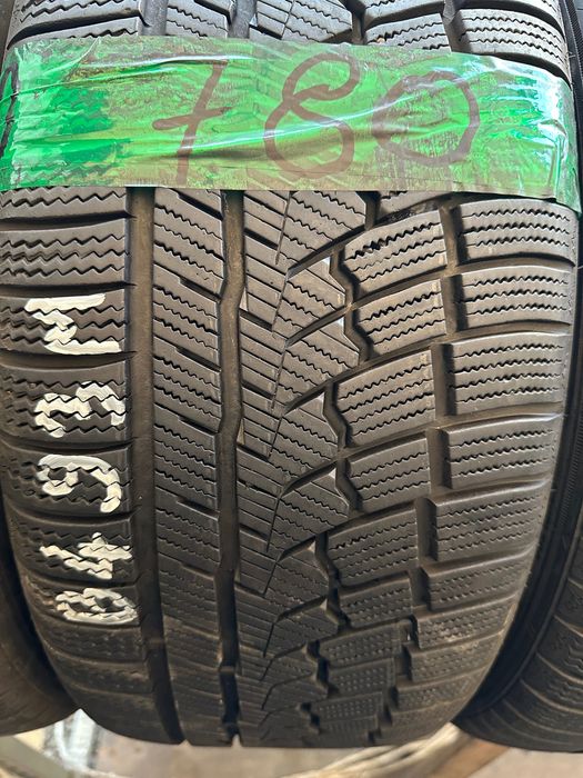 Opony zimowe 235/40R18 ZEETEX WH1000