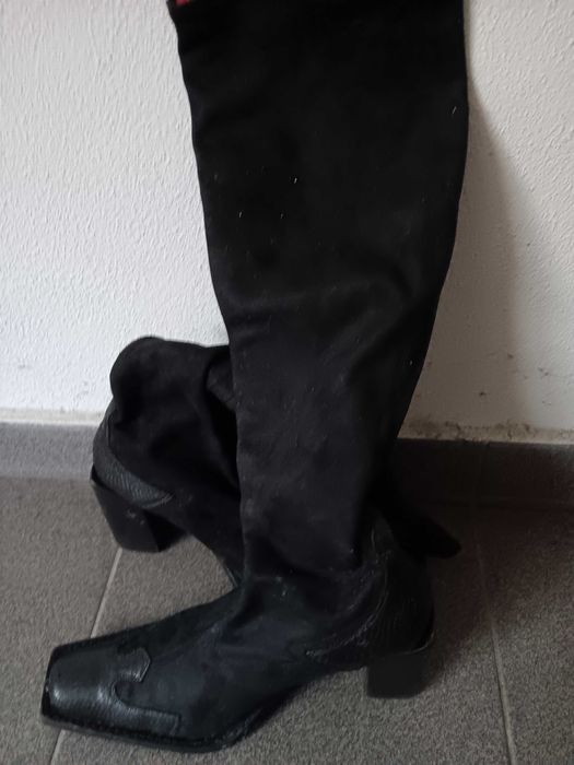 Botas senhora pretas