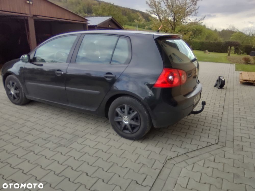 VW Golf 5 1.4 75 km benzyna 2005 r.