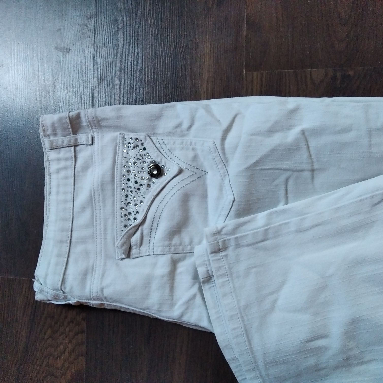 Spodnie damskie białe jeansy r 46/48 pas do 92
